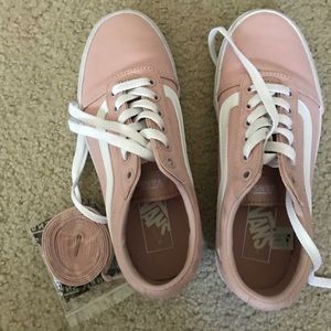 Pink old school vans NWOT